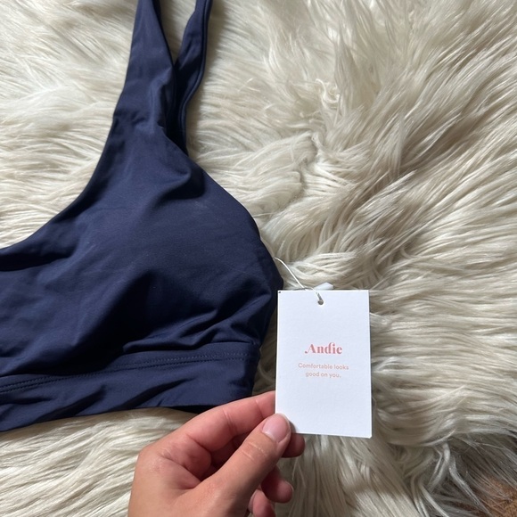 ANDIE The Ventura Top Navy Blue - Picture 7 of 7